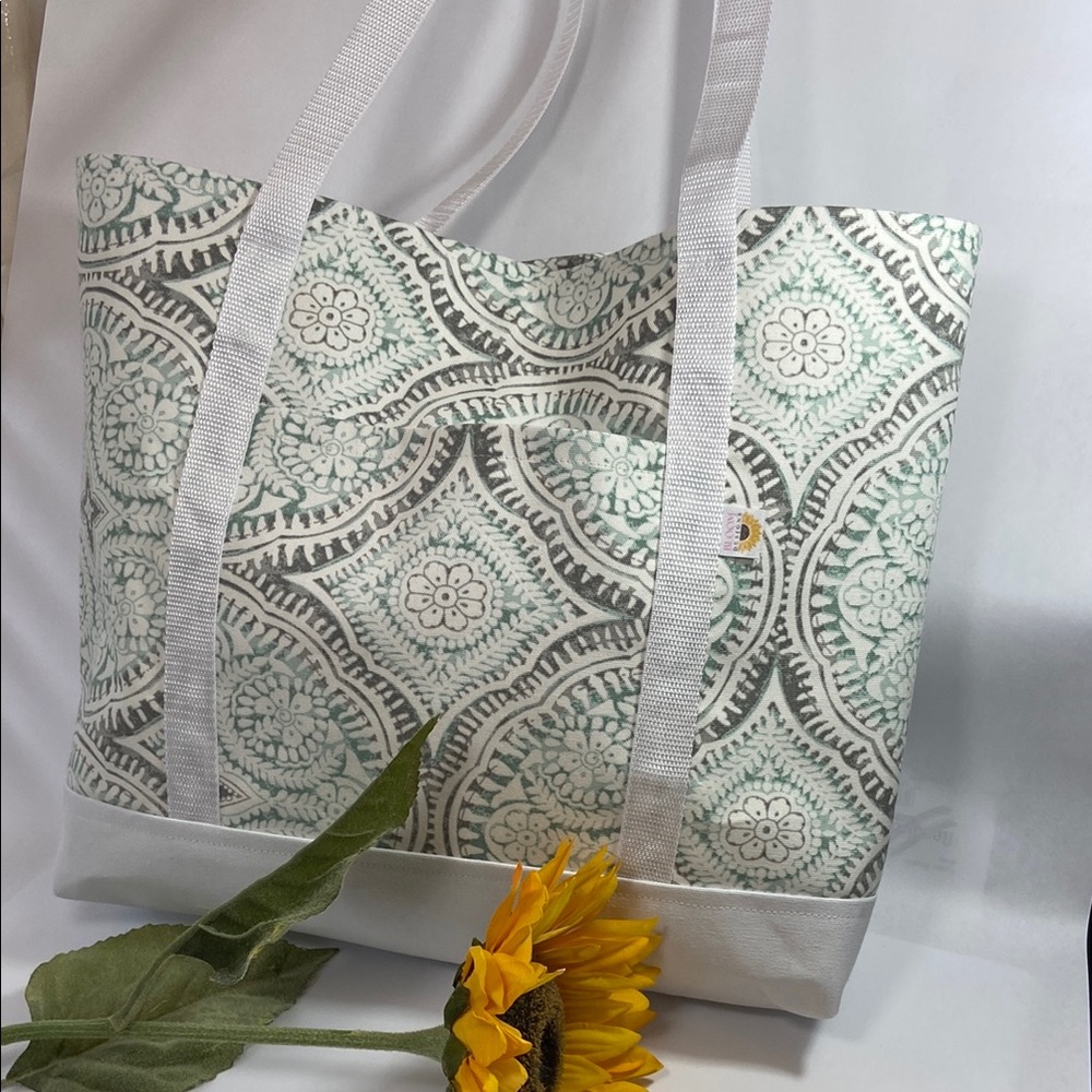 Mandela Pattern Fabric Tote Bag Stylish Patterned Tote Bag - White and Turquoise